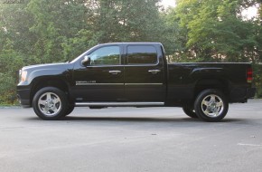 2011 GMC Sierra 2500HD Denali Review