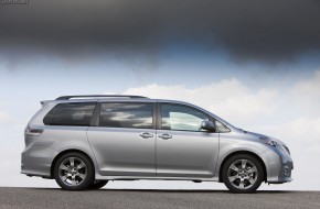 2011 Toyota Sienna SE