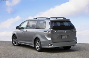 2011 Toyota Sienna SE