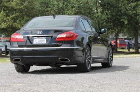 2012 Hyundai Genesis Sedan 5.0 R-Spec First Drive