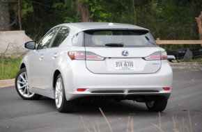 2011 Lexus CT200h Review