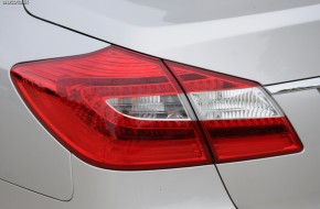2012 Hyundai Genesis Sedan R-Spec Review