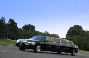 2006 Lincoln Town Car