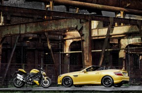 Mercedes-Benz SLK 55 AMG and Ducati Streetfighter 848