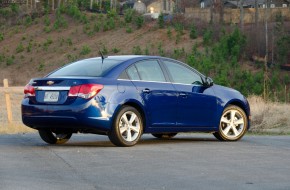 2012 Chevrolet Cruze Review