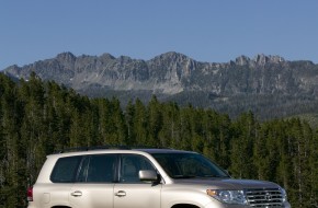 2011 Toyota Land Cruiser