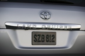 2012 Toyota Land Cruiser