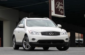 2012 Infiniti EX35 Review