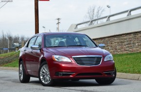 2012 Chrysler 200 Review