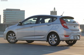 2012 Hyundai Accent Review