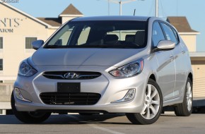 2012 Hyundai Accent Review