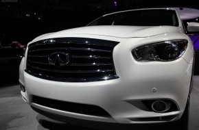 Infiniti Booth NYIAS 2012