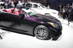 Infiniti Booth NYIAS 2012