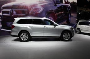 Mercedes-Benz Booth NYIAS 2012