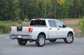 2012 Nissan Titan Review