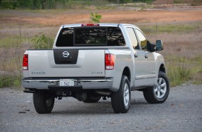 2012 Nissan Titan Review