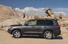 2013 Toyota Land Cruiser