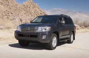 2013 Toyota Land Cruiser