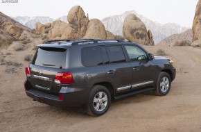 2013 Toyota Land Cruiser