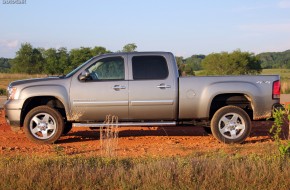 2012 GMC Sierra Denali 2500HD Review