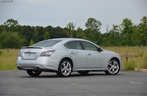 2012 Nissan Maxima Review