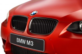 2013_BMW_M3_Coupe_Frozen_Edition_8_