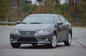 2013 Lexus ES 350 Review