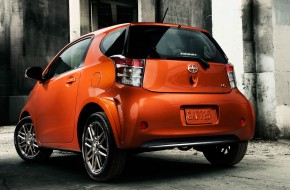 2013 Scion iQ