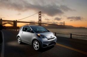 2013 Scion iQ