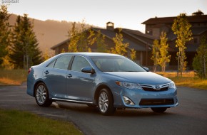 2013 Toyota Camry Hybrid