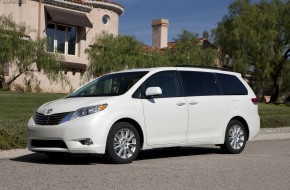 2013 Toyota Sienna