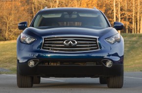 2013 Infiniti FX37 Review