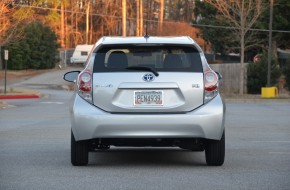 2013 Toyota Prius c Review