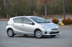 2013 Toyota Prius c Review