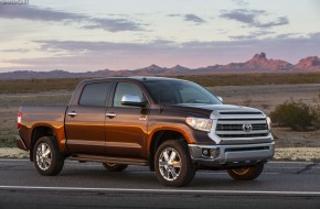 2014_Toyota_Tundra1