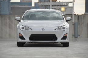 2013 Scion FR-S Review