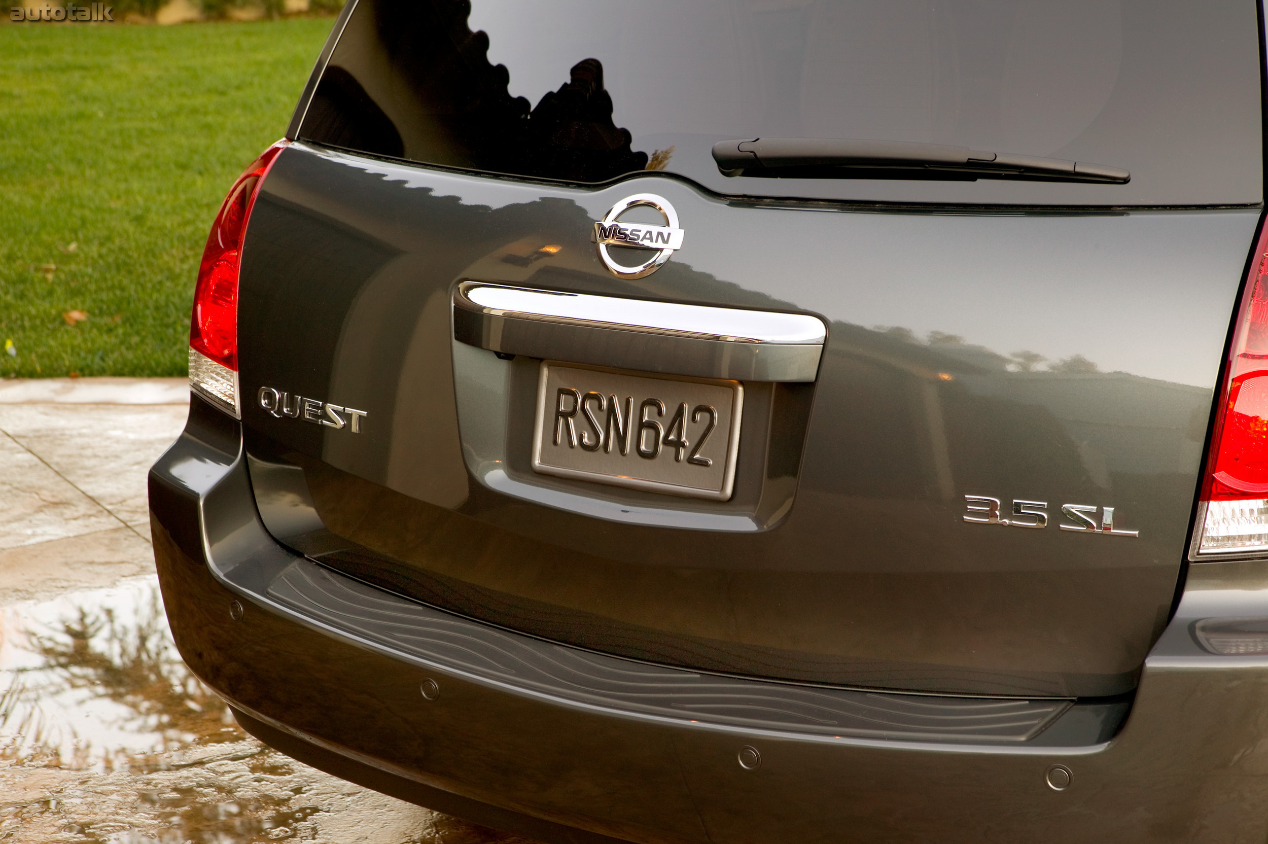 2008 Nissan Quest