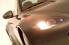 Vantage AMV8 - Aston Martin