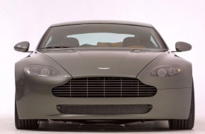 Vantage AMV8 - Aston Martin