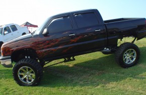 Pictures of Monster Trucks and Autos at Nopi Nationals 2006