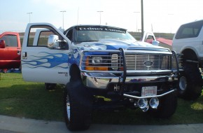 Pictures of Monster Trucks and Autos at Nopi Nationals 2006