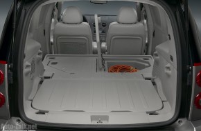 Chevy HHR Panel Delivers Style, Function And Fun In A New, Segment-Exclusiv