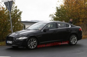 2016 Jaguar Xf Mule Spy Shots