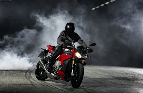2014 BMW S 1000 R