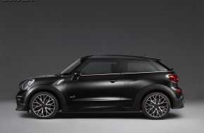 Frozen Black Mini Paceman