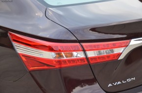 2014 Toyota Avalon Hybrid