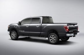 2016 Nissan Titan
