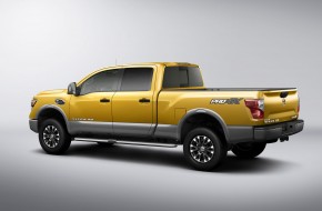 2016 Nissan Titan