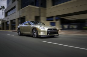 2016 Nissan GT-R 45th Anniversary Gold Edition