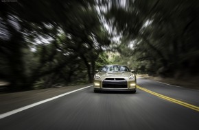 2016 Nissan GT-R 45th Anniversary Gold Edition